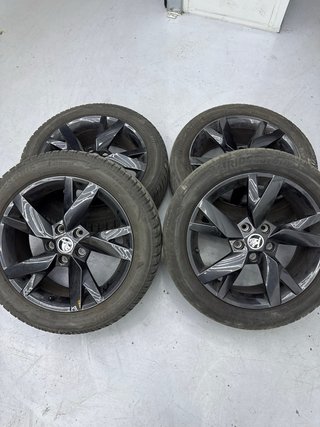Llantas Originales de Skoda 205/55 R17 95V