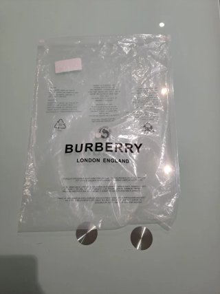 Chaqueta Burberry Gris con Capucha