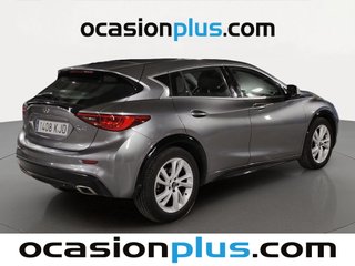 Infiniti Q30 1.5 D Premium 80 kW (109 CV)
