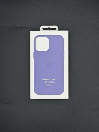 Funda iPhone 13 Mini Piel Nueva 3