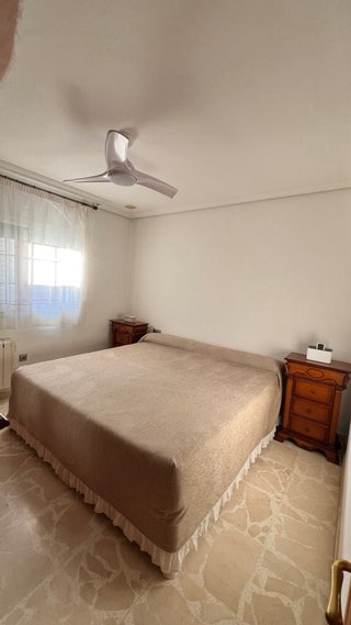 Venta vivienda Bda Cerro de Reyes