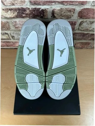 Jordan 4 Retro Seafoam EU39