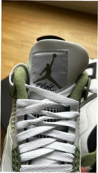 Jordan 4 Retro Seafoam EU43