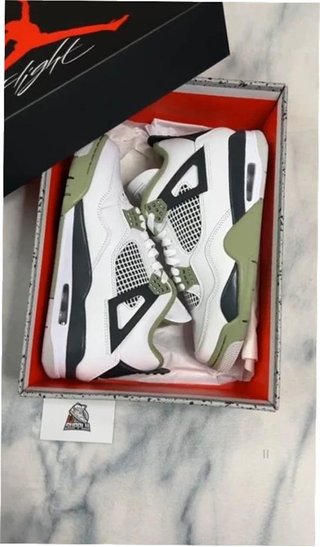 Jordan 4 Retro Seafoam EU40