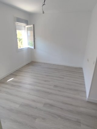 Venta piso en barrio Oliver
