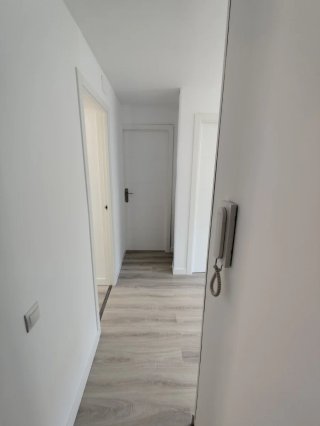 Venta piso en barrio Oliver