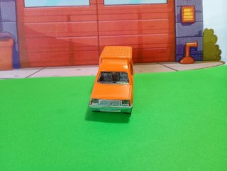 Renault Express Europcar Naranja Majorette