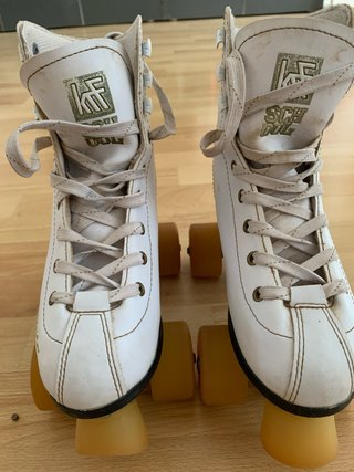 Patines School blancos de mujer talla 36