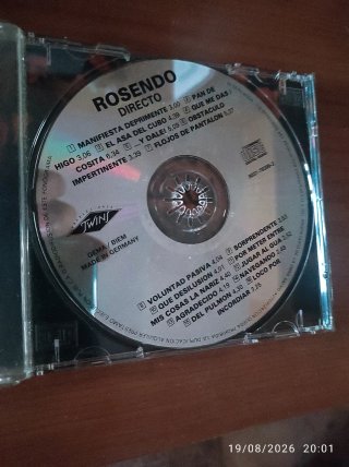 CD Rosendo - Siempre hay una historia (En directo)