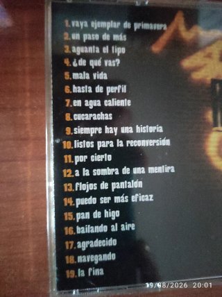 CD Rosendo - Siempre hay una historia (En directo)