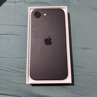 iPhone 16e 128GB Negro Batería 100% Como Nuevo