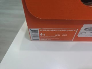 Botas de fútbol sala Nike niño