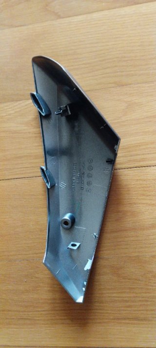 Tapa Izquierda Honda CB125R