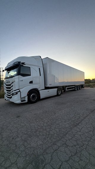 Semirremolque Schmitz Paquetero 2015