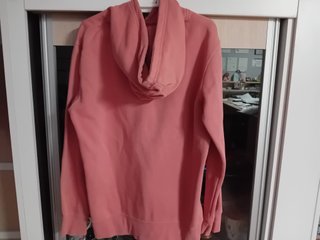 2 Sudaderas Pull & Bear y Lefties