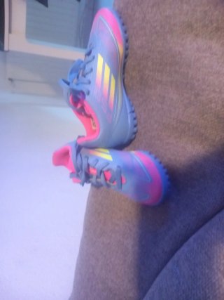 Deportivas Adidas fútbol niñ@ 28