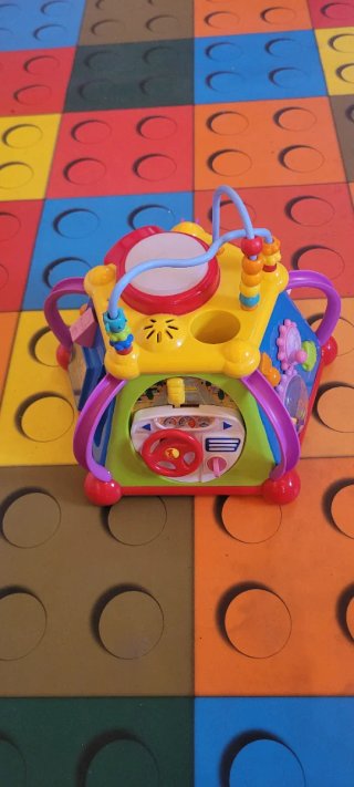 Juguete interactivo infantil