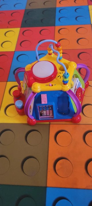 Juguete interactivo infantil