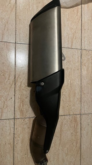 Aprilia Tuono 1100 V4 Factory Superpole 2017