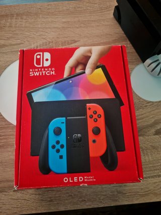Nintendo Switch OLED con Accesorios