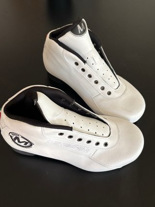 Botas Hockey Patines Meneghini Nuevas Talla 43