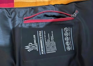 Chaqueta Negra, como nueva,comprada en china.