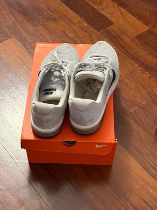 Sneakers Nike Air Max Sequent 2