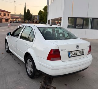 Volkswagen Bora 2000
