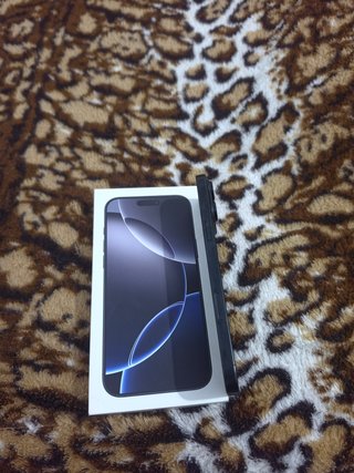 iPhone 16 Pro Max 256 GB Space Gray salud 97