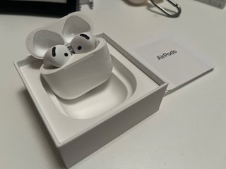 AirPods 4 Apple Blancos