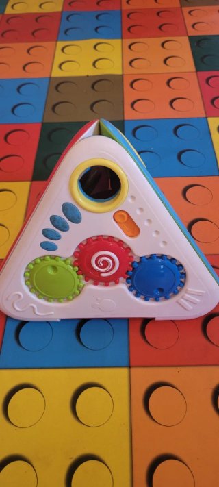 Juguete interactivo bebé It's Imagical