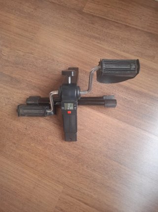 Bicicleta estática para piernas