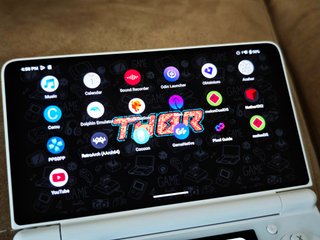 Ayn Thor Pro 12GB 256GB + SD256GB