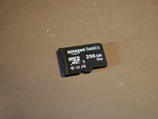 Ayn Thor Pro 12GB 256GB + SD256GB
