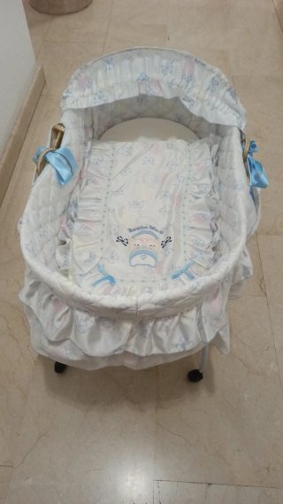 Cuna Moisés Mimbre con Soporte Metálico. Sin envio