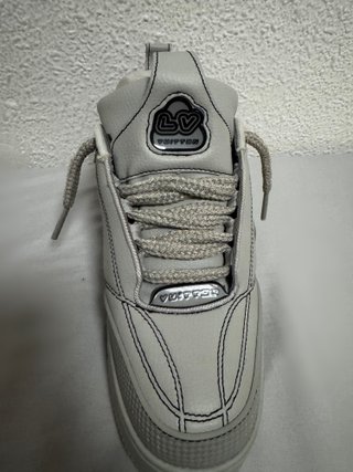 Zapatillas Louis Vuitton Grises