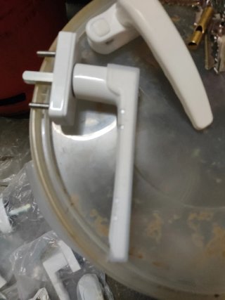 Manillas para puertas y ventanas
