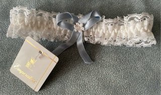 Liga de Novia Encaje Blanco Lazo Azul