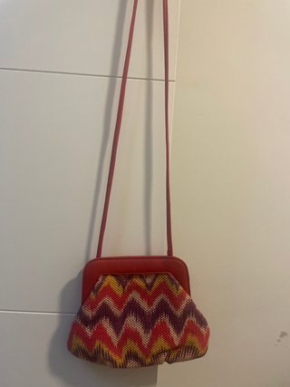 Bolso vintage multicolor y rojo