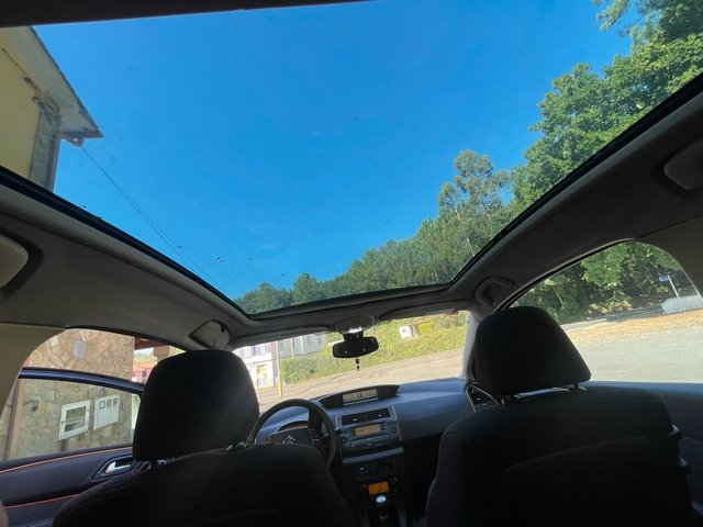 Citroen C4 coupe techo panoramico