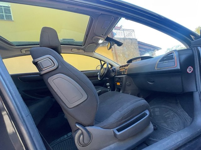 Citroen C4 coupe techo panoramico