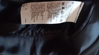 Traje de chaqueta y pantalón negro