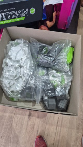 GraviTrax Pro Starter Set Vertical