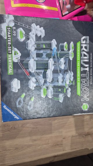 GraviTrax Pro Starter Set Vertical