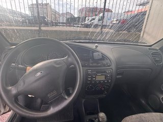 Ford Fiesta 2000