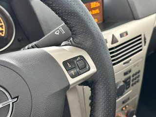 Opel Astra 2007 ¡ 147.000KMS NUEVO!