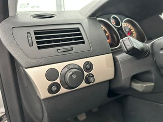 Opel Astra 2007 ¡ 147.000KMS NUEVO!