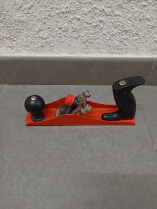 Cepillos de carpintería de madera y metal
