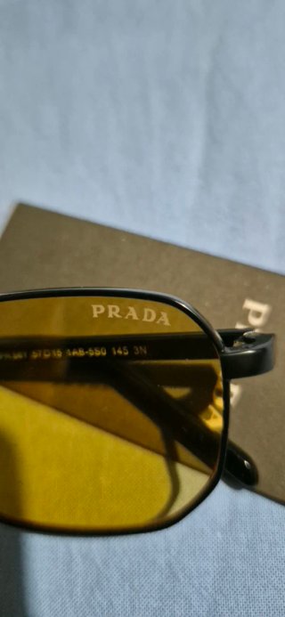 Occhiali Prada