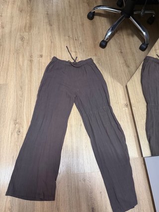 Pantalones de lino marrones